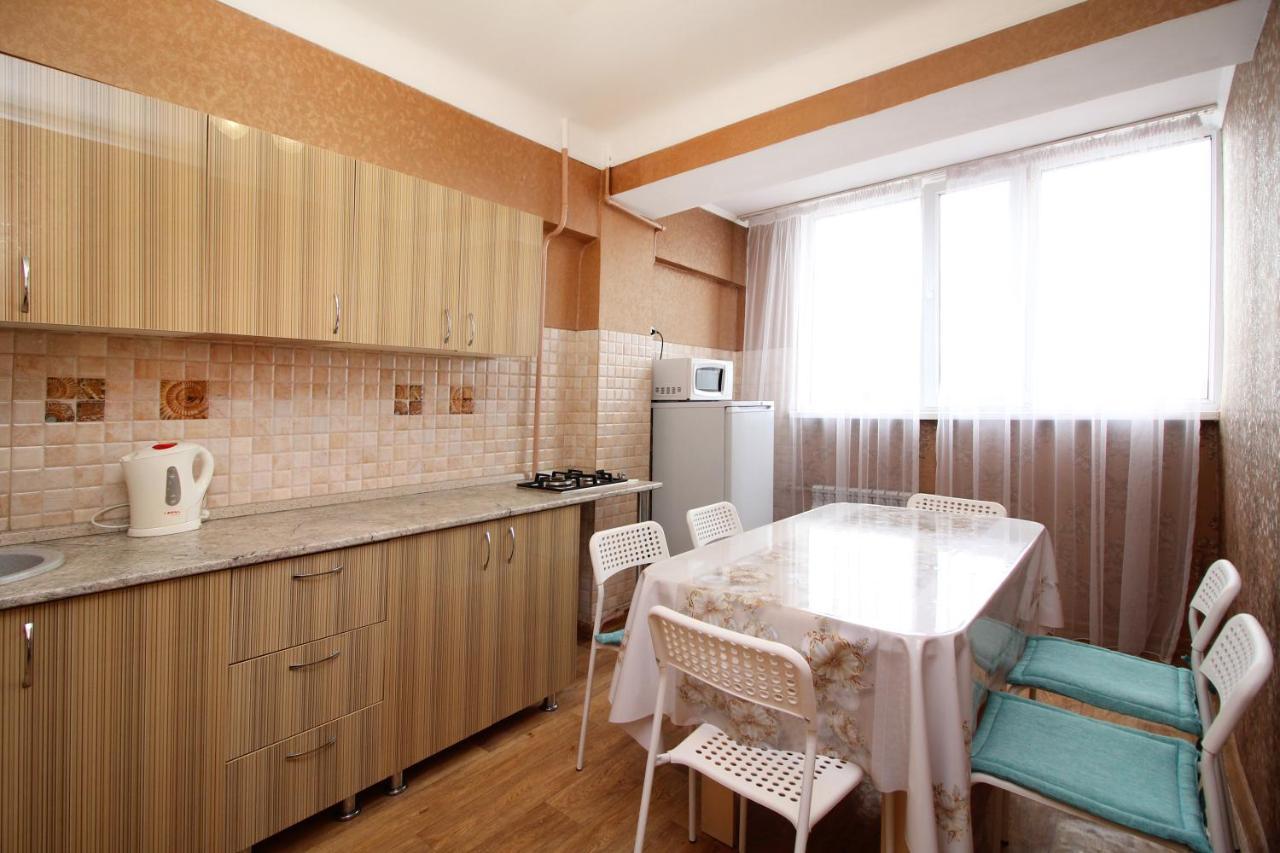 Spacious Central Apartment Almatı Dış mekan fotoğraf