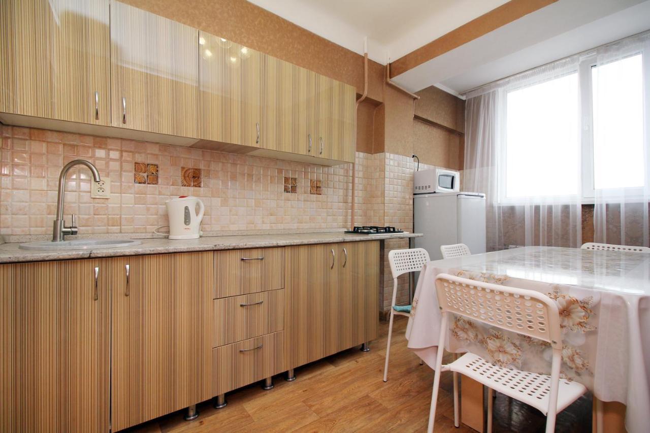 Spacious Central Apartment Almatı Dış mekan fotoğraf